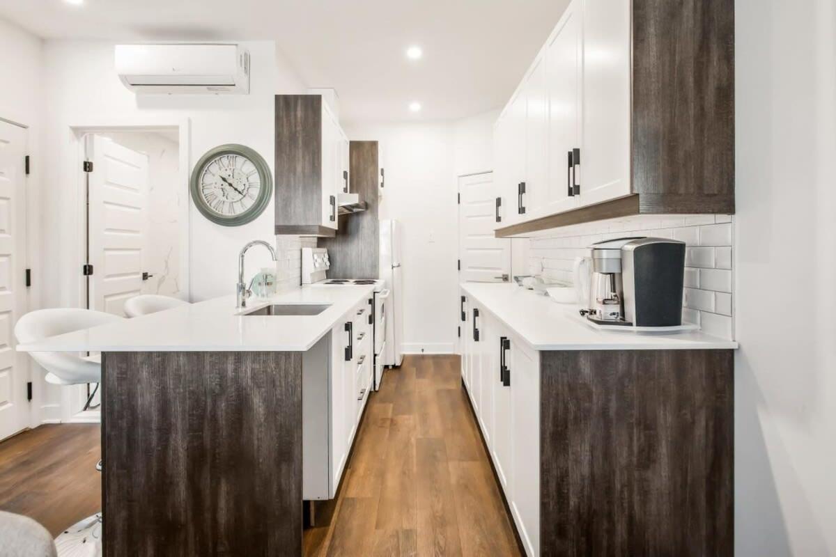 M11 Luxury 1Br Sofa Bed In The Heart Of Plateaumile-End Montréal Exterior foto